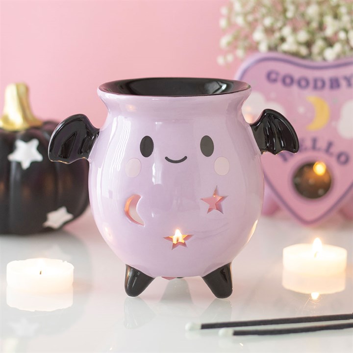 Pastel Bat Brew Cauldron Oil Burner