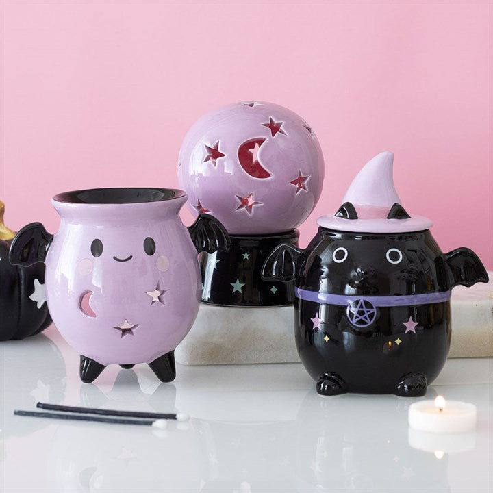 Pastel Bat Brew Cauldron Oil Burner
