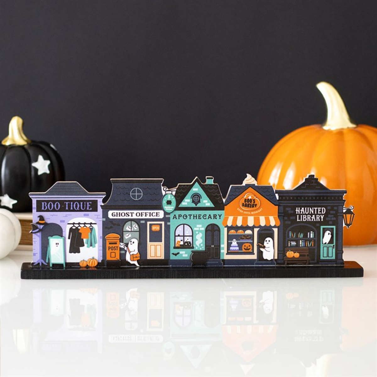Spooky Street House Decoration